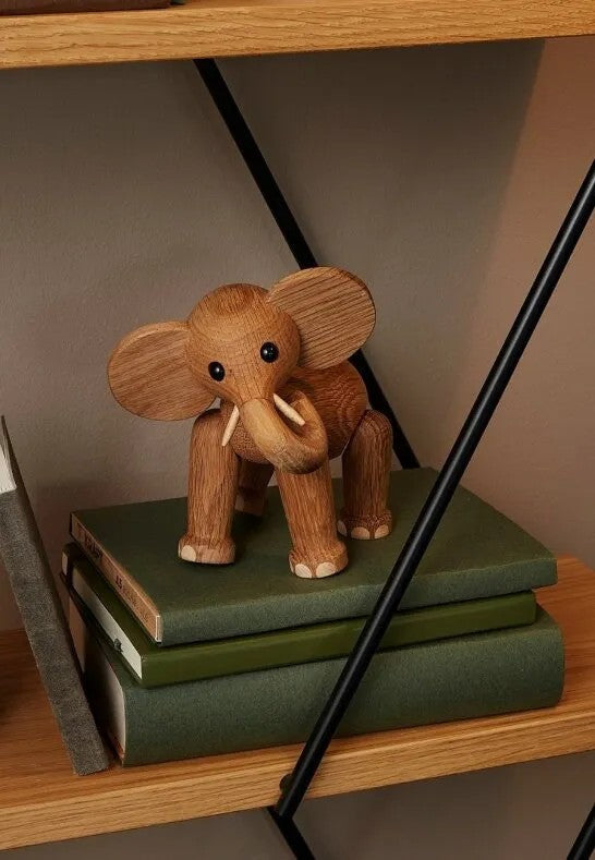Spring Copenhagen Ollie Elefant Trädekoration 15 cm Ek/Lönn