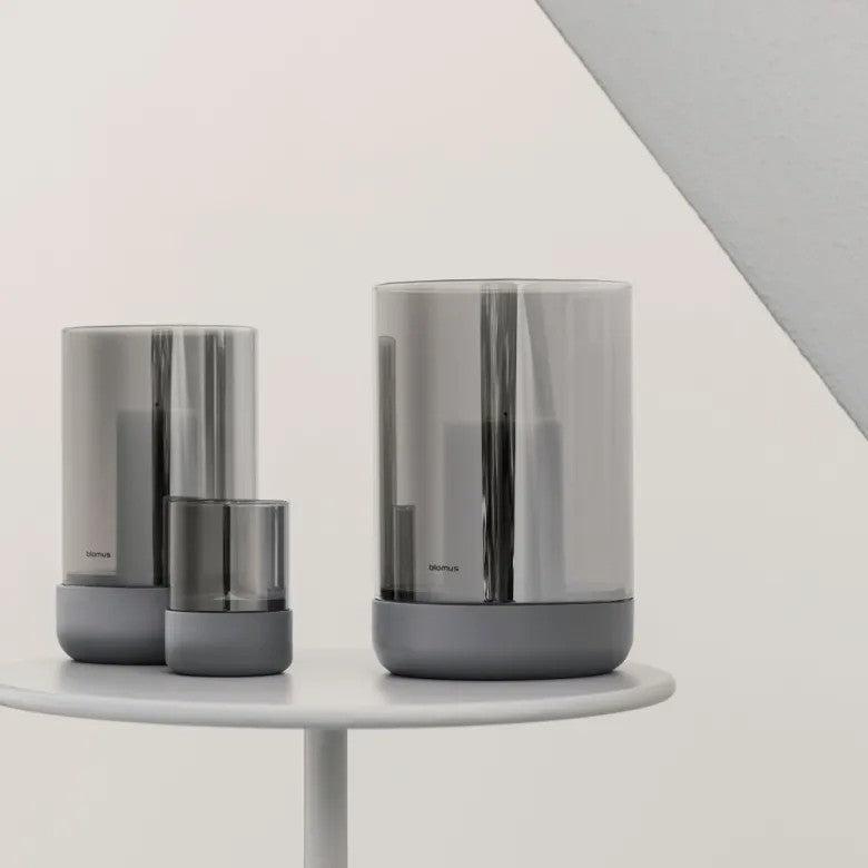 BLOMUS Calma Ljuslykta Small 14 cm Steel Gray Smoke