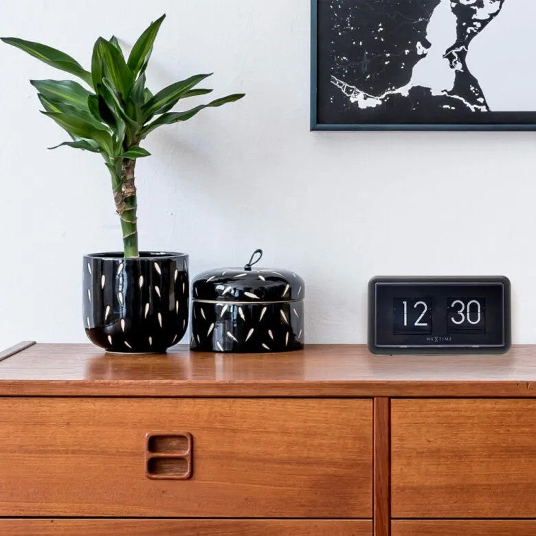 NeXtime Flip Clock 24HR Bords-/Väggklocka 18 cm Svart