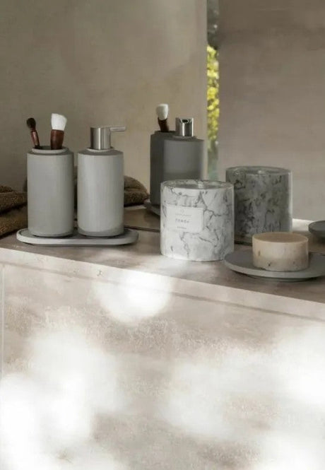 BLOMUS Frabli Doftljus Marmor 10 cm Tonga Sharkskin