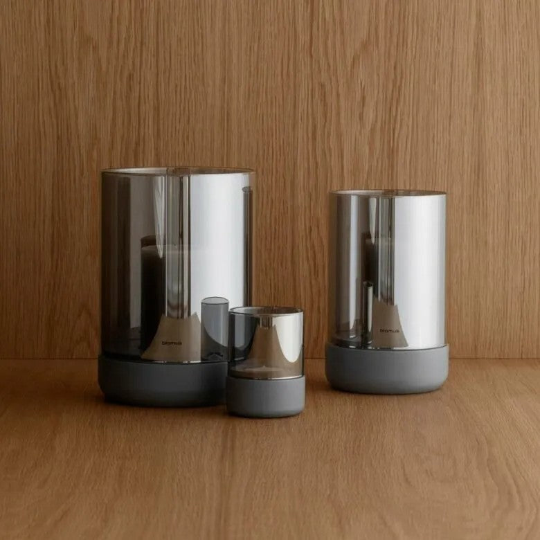 BLOMUS Calma Ljuslykta Small 14 cm Steel Gray Smoke