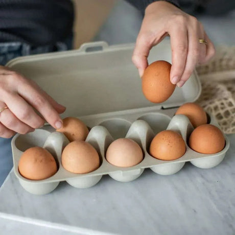 Koziol Eggs To Go Äggkartong för 10 ägg Beige